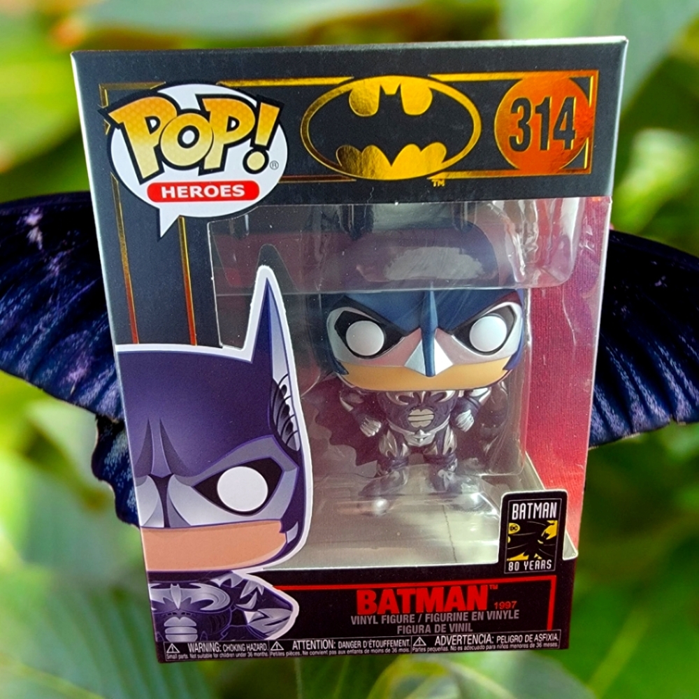 Batman funko # 314 (nib) With pop protector